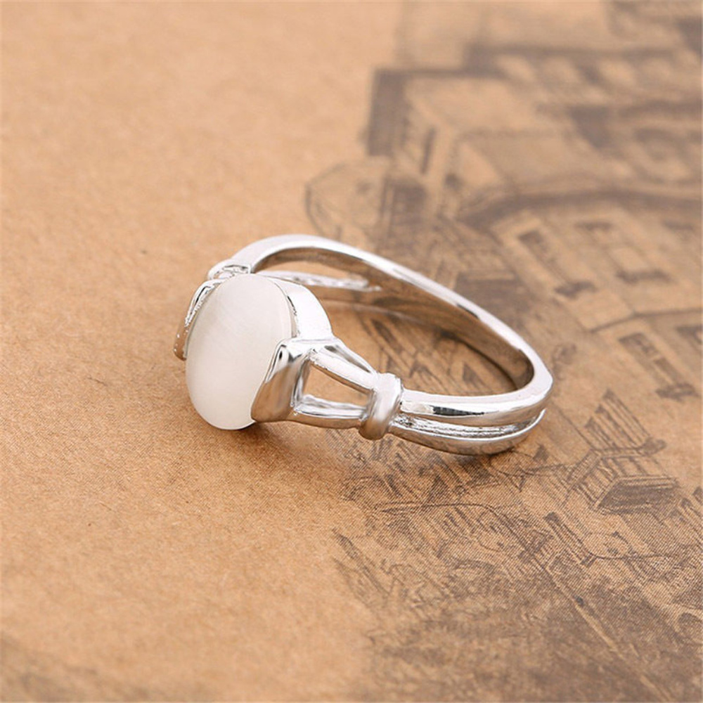 Twilight Bella's Classical Band Moonstone Ring - Picture 4 of 6